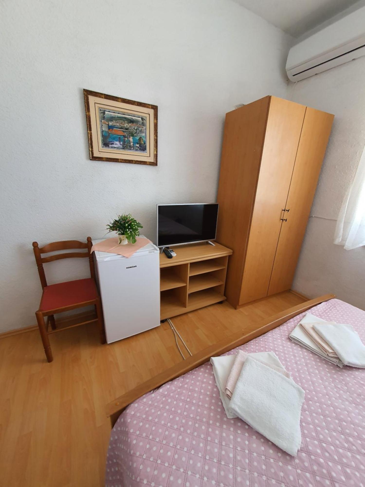 Apartments - Buffet 2B Sveti Juraj Habitación foto